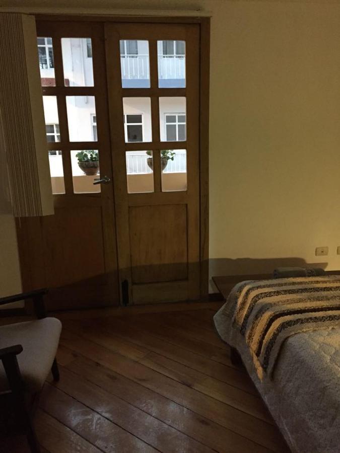 Nanas Hostel Cuenca Zewnętrze zdjęcie